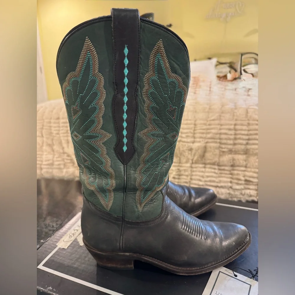 Lucchese Boots Women’s Forest Butterfly Stitch Boot 8.5 B CLOSET CLEANOUT SALE - Picture 8 of 8